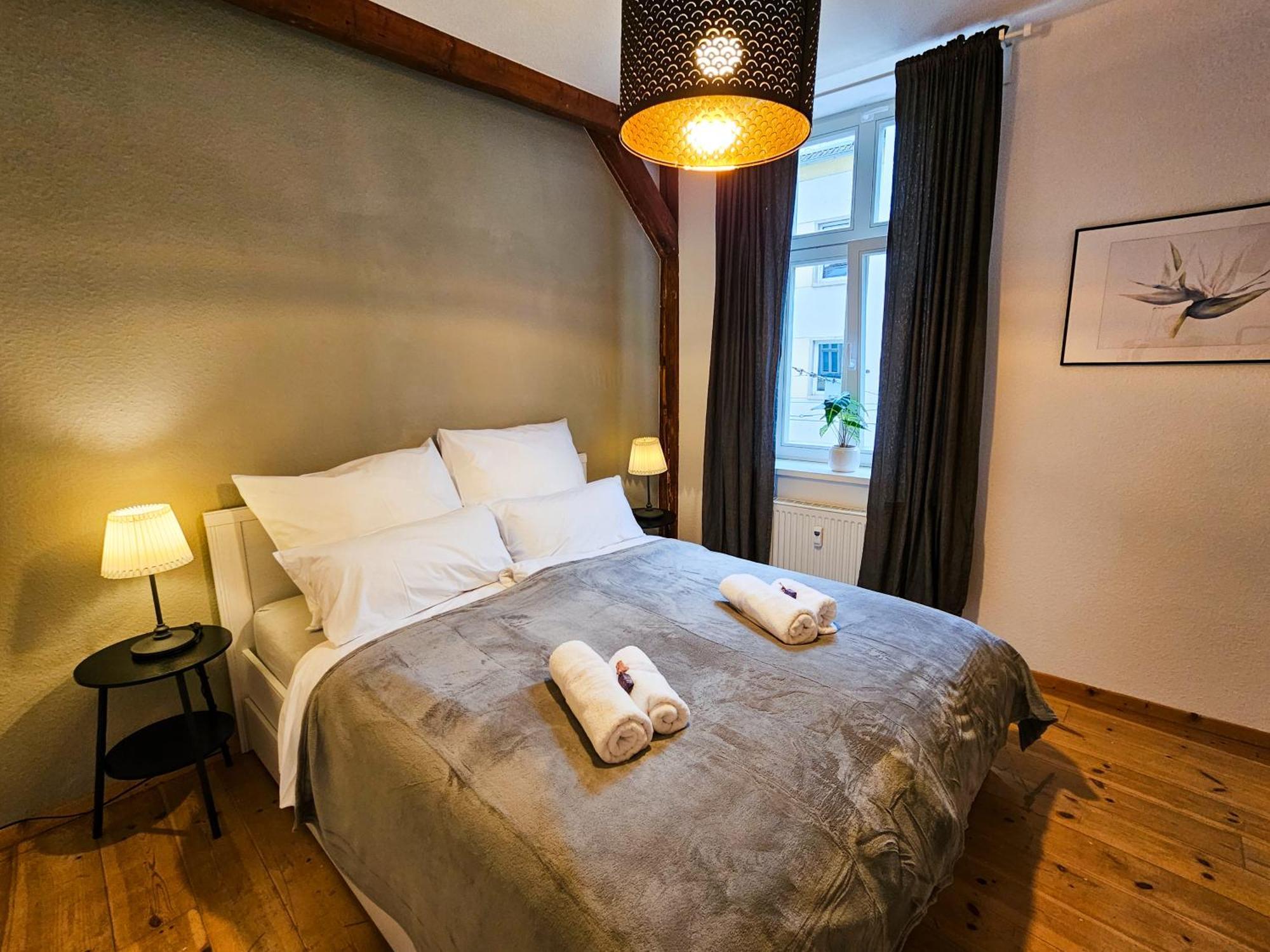 Micasa Rooms - Altstadt Zentral - Zwischen Anger Und Kraemerbruecke - Wlan - Familienfreundlich Ерфурт Екстериор снимка